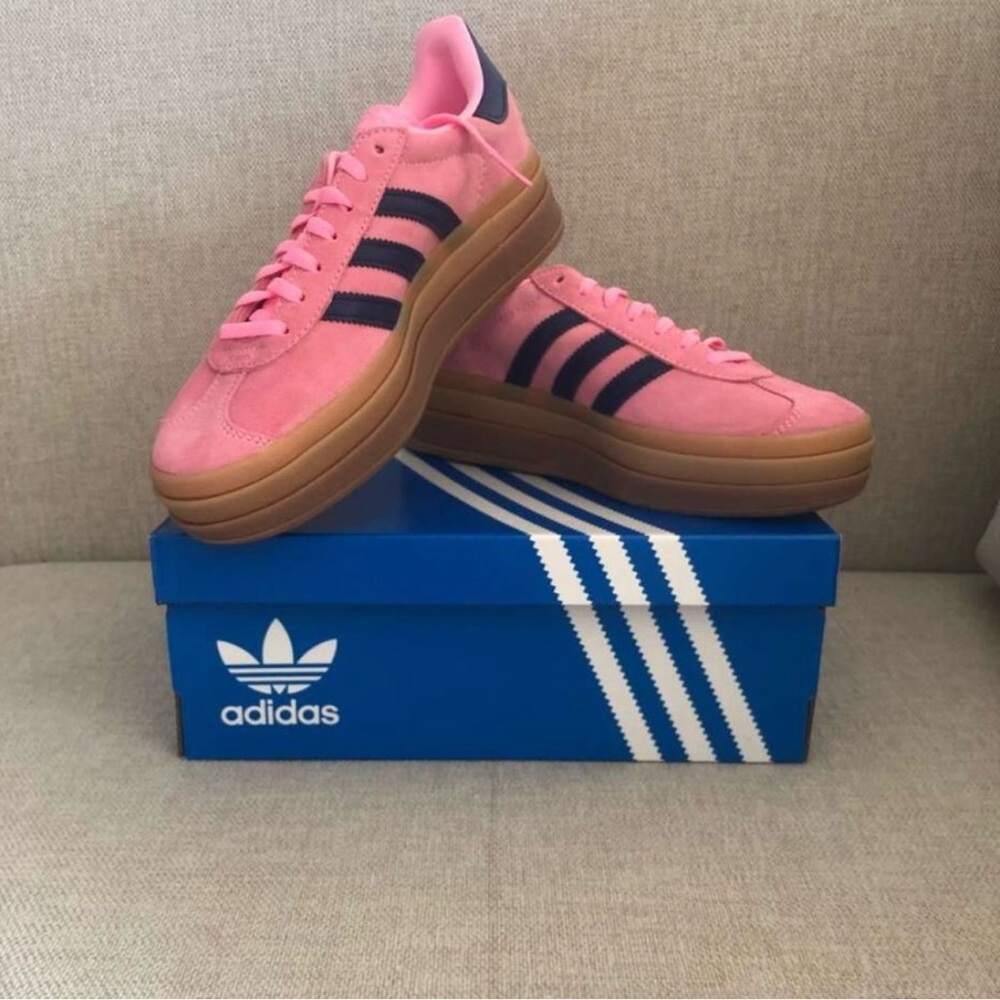 Adidas Gazelle platform nwt size 8 unisex